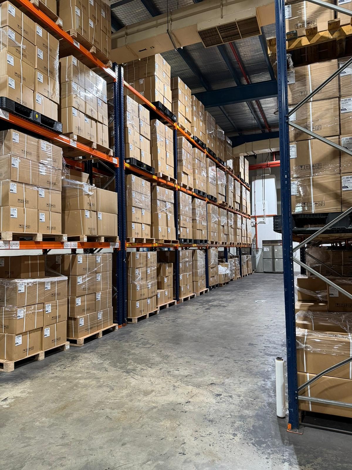 High-density pallet storage